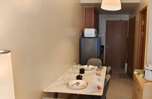 Barangay 76 Resort | Live Just Steps Away From Mall of Asia
