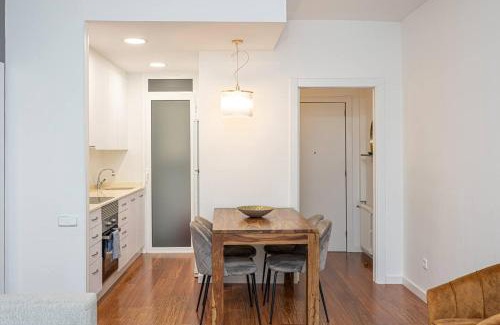 Sant Gervasi Apartment | Live Like A Local In Bcn