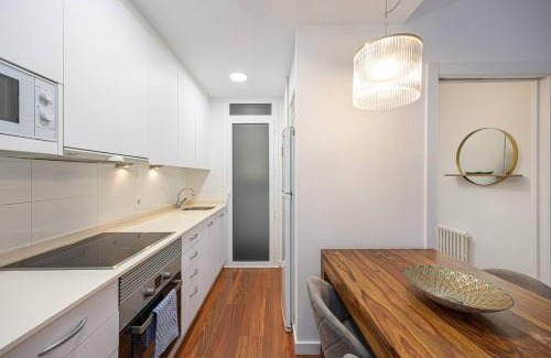 Sant Gervasi Apartment | Live Like A Local In Bcn
