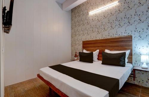 Delhi Hotel | Live on DEL5456