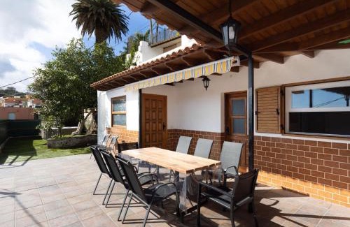 Tegueste Villa | Live Tata Casa con jardin y vistas