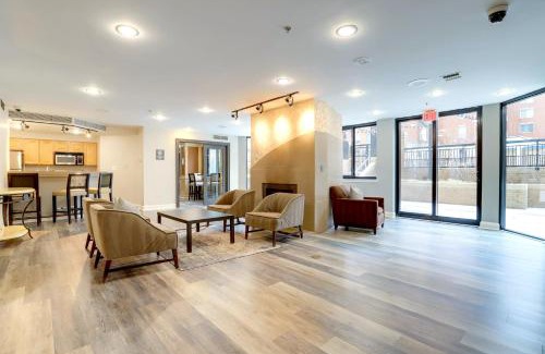 Ballston Apartment | Live the Arlington Experience in The Perfect Apartment!