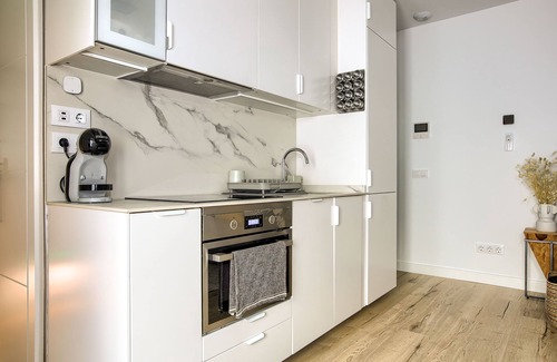 Pacifico Condo | Live the most authentic Madrid in this apartment in the Retiro neighborhood
