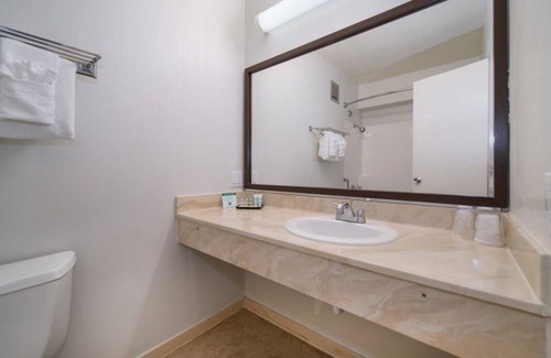 Kahului House | Live Your Hawaiian Dream! Beachfront Haven, Quick Drive to Kanaha Beach Park!