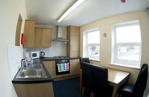 Liverpool Bed & Breakfast | Liverpool Gateway Inn