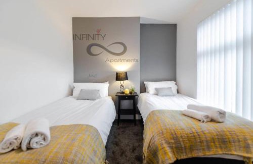 Anfield House | Liverpool Harrow Road Sleeps 6- Infinity Apartment