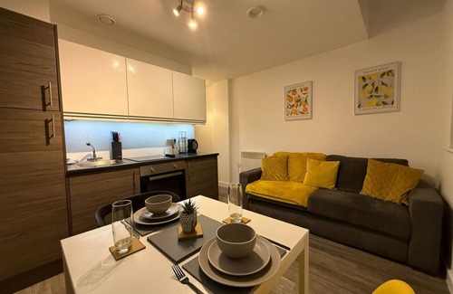 The Docks Apartment | Liverpool One Studio Apartment City Centre