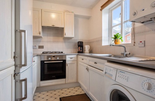 Grove House | Livesey Close by Interhome