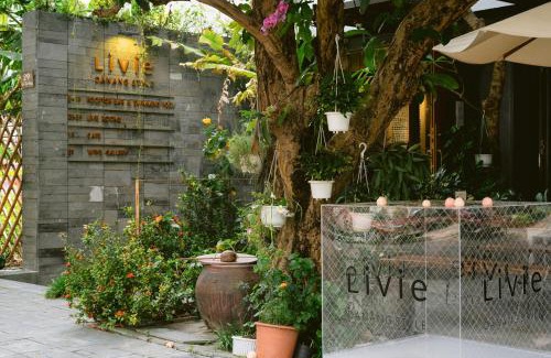 Son Tra Hotel | LIVIE Da Nang Style