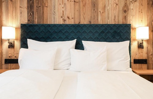 Unterberg Apartment | Living Central