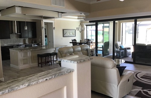 White Marsh House | LIVING THE GOOD LIFE IN THE LAP OF LUXURY