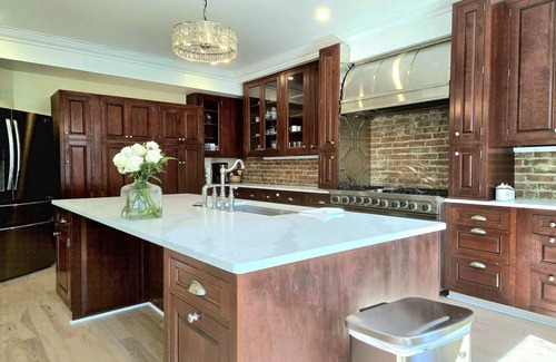 Decorah House | Lizzie's Lofts: Downtown, Family-Friendly, Spacious Mansion in Vibrant Decorah