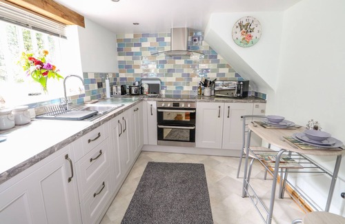 West Ashby Cottage | LIZZIES COTTAGE, country holiday cottage in Horncastle