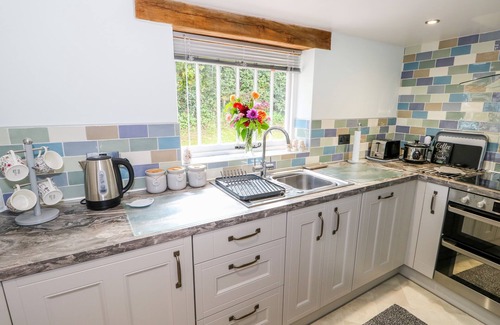 West Ashby Cottage | LIZZIES COTTAGE, country holiday cottage in Horncastle