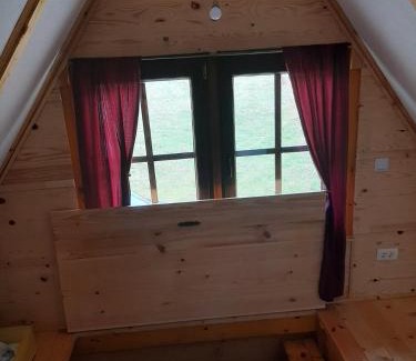 East Sarajevo Ski Chalet | Ljeljen koliba