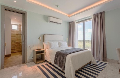 Punta Cana Apartment | ll Lago at Juanillo Beach