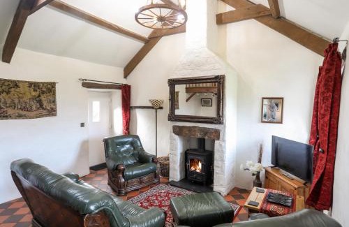 Garn Fadryn House | Llain Fadarn