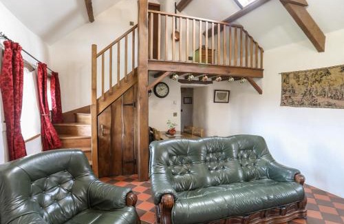 Garn Fadryn House | Llain Fadarn