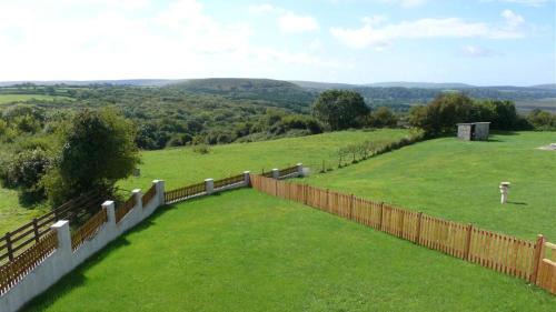 Llanrhidian House | Llanelen Farm Sleeps 2