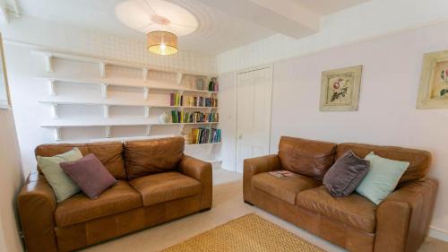 Ty Croes House | Llangwyfan Isaf
