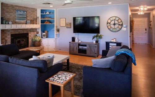Kingsland House | Llano River Retreat w Game Room & Kayaks
