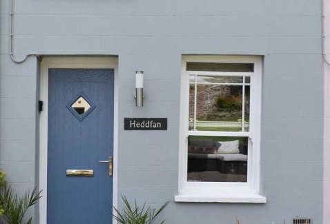 Llansteffan House | Llansteffan 2-Bed Cottage Sleeps 4 Dog Ok