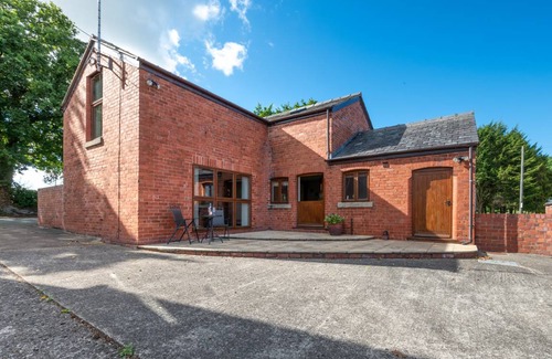 Overton-on-dee Cottage | Llety'r Dderwen