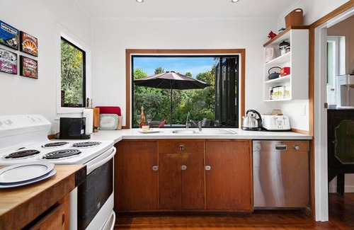 Taupo District House | Llieno - Lake Taupo Holiday Home