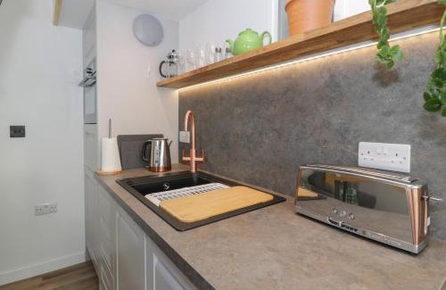 Cemaes Bay House | Llofft Penwaig The Herring Loft