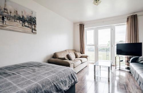 Chorlton-on-Medlock Apartment | Lloyd St Apartment