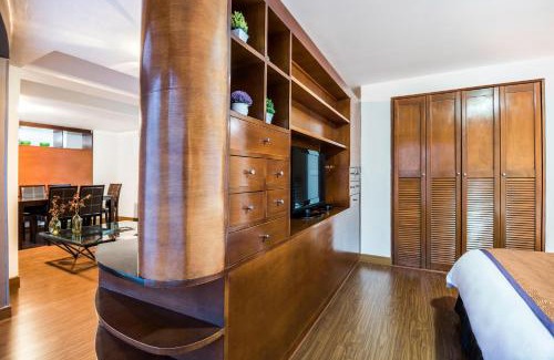 Chico Norte Apartment | Lloyds Apartasuites Parque 93