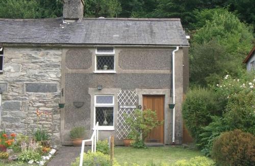 Gwynedd- Snowdonia House | Llugwy Cottage
