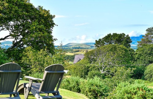 Llanbedrog House | Llwyn Y Maen in the beautiful Pwllheli