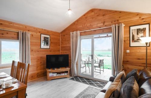 Garthmyl House | Llwynog Lodge