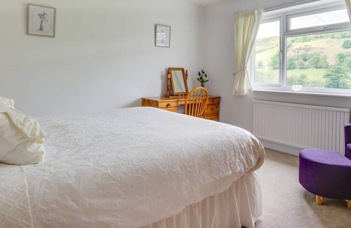 Gwynedd- Snowdonia House | Llys Pennant in the beautiful Abergele