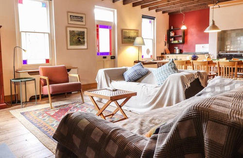 Fishguard Cottage | LLYSGWAUN, pet friendly, with open fire in Fishguard