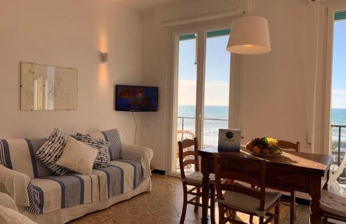 Cavi Apartment | Lo Scoglio by Holiday World