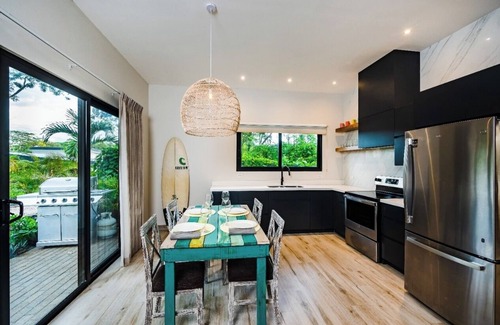 Playa Grande House | Lobos Two: Luxurious 2BD/2BA Casita 5 minute walk to Playa Grande