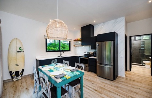 Playa Grande House | Lobos Two: Luxurious 2BD/2BA Casita 5 minute walk to Playa Grande
