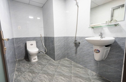 Tan Phu District Hotel | Loc Phat Hotel