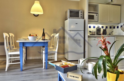Finistere Apartment | LocaLise - A05 - Bungalow with small sea view