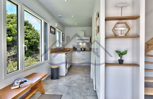 Treffiagat House | Localise - Bain de mer - Maison Entièrement Rénovée Avec Extérieur Clos
