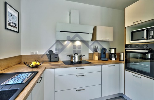 Treffiagat House | Localise - Bain de mer - Maison Entièrement Rénovée Avec Extérieur Clos