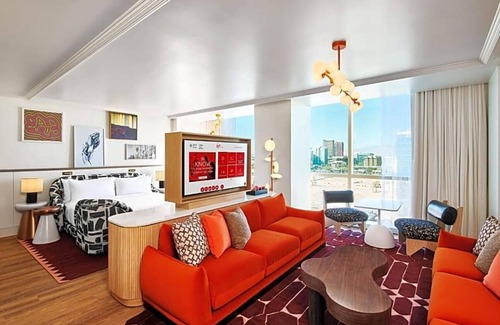 Las Vegas Apartment | Located in Las Vegas, 1.2 mi from Las Vegas Strip, Virgin Hotels Las Vegas .