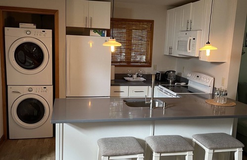 East Stroudsburg House | Located in safe private community with free parking and beautiful mountain view