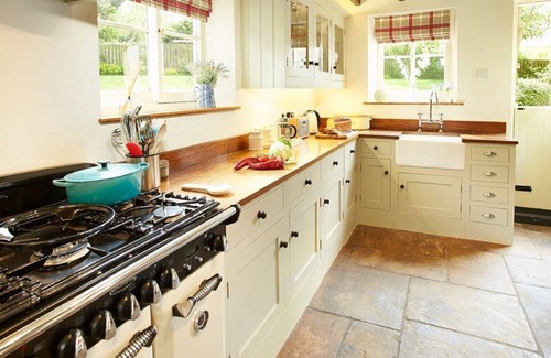 Little Weighton House | Located in the small village of Little Weighton close to Beverley on the edge of the Yorkshire Wolds