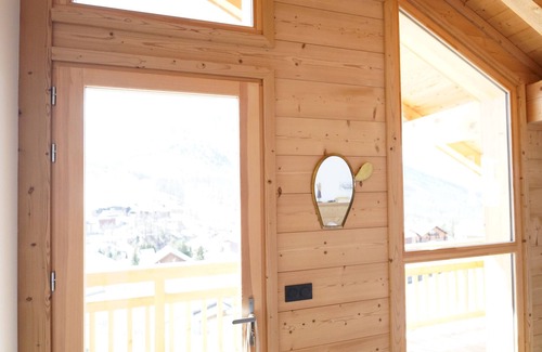 Montgenevre Ski Chalet | Located in the heart of Montgenèvre, family chalet with a sun-drenched terrace.