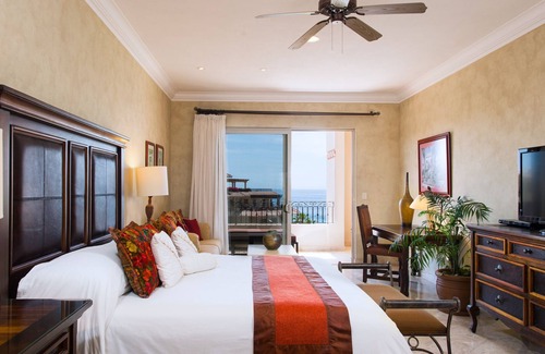 El Medano Ejidal Resort | Located on the pristine medano