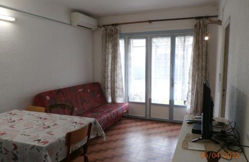 Argeles-sur-Mer Apartment | Location (1bis) dans un Mas avec piscine et parking