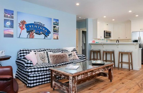 Ventura Cottage | Location and Luxury with a Hot Tub Mid-Town Ventura
